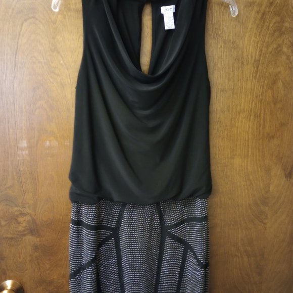 CACHE DRESS - Picture 4 of 4